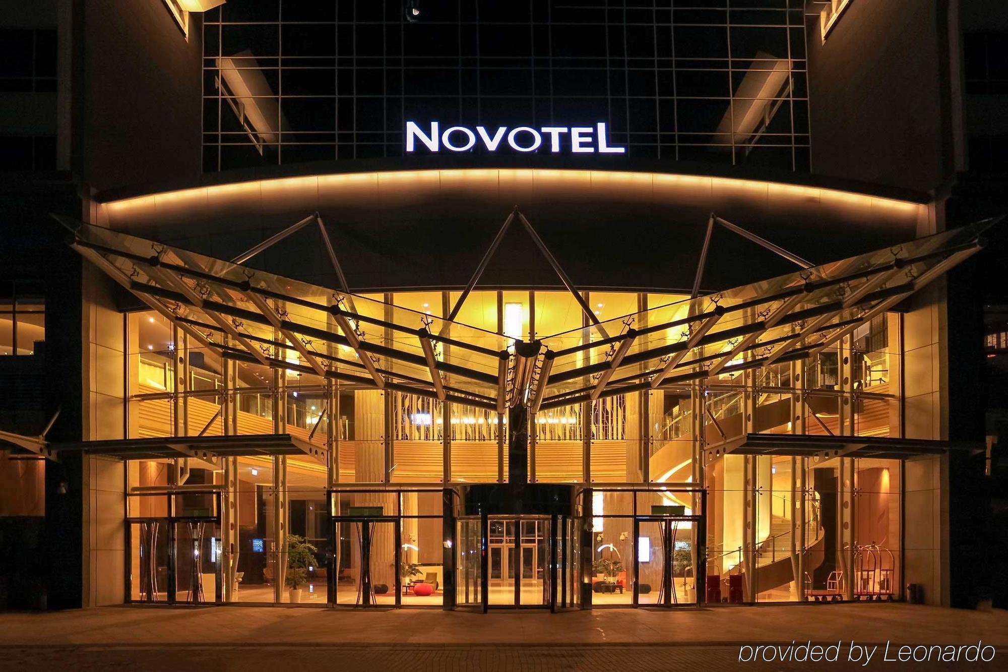노보텔 타이베이 타오위안 인터내셔널 에어포트 외부 사진 Novotel Hotel, Hyderabad